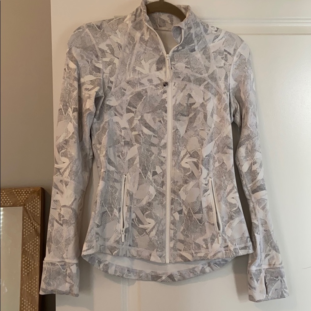 Lu lu lemon jacket worn once.